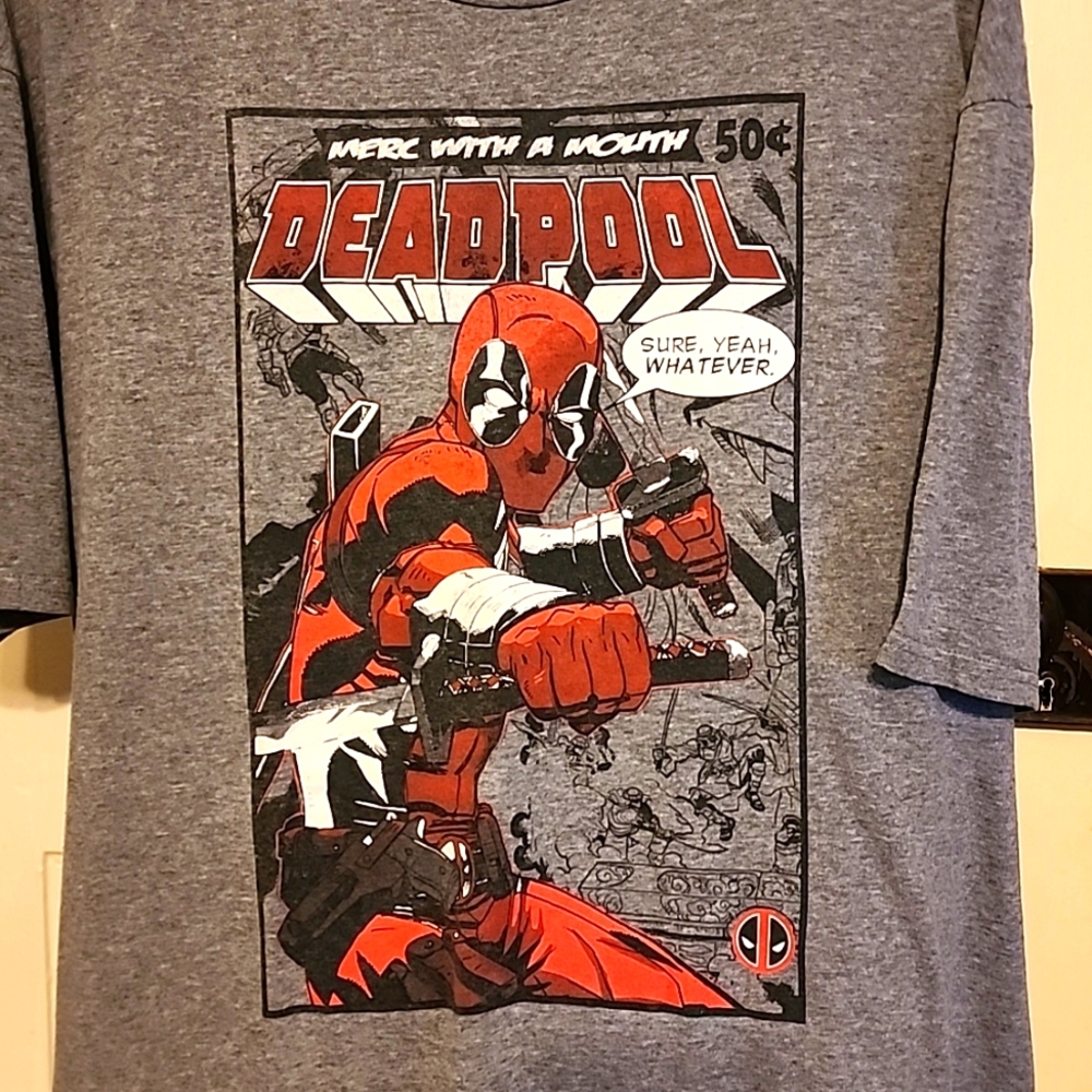 Deadpool graphic tee Mens